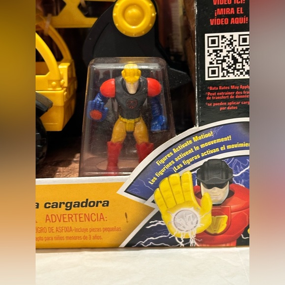 TOYS R US MAGFORCE TERRAIN LOADER 7" TOY VEHICLE MAGNETIC TECHNOLOGY W/ FIGURES - Picture 5 of 8